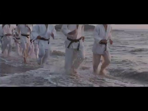 八木莉可子 ポカリスエット CM スチル画像。CM動画を再生できます。 八木莉可子 ポカリスエット CM スチル画像。CM動画を再生できます。