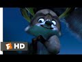 Over the Hedge - Stealing from a Bear | Fandango Family