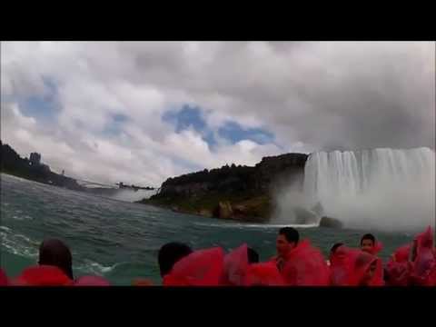 Wideo: Hornblower Rejsy statkiem po wodospadzie Niagara w Kanadzie
