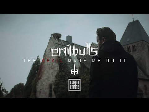 Смотреть клип Emil Bulls - The Devil Made Me Do It