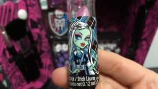 Monster High Creeperific Coffin Beauty Storage Locker | Make Up Review