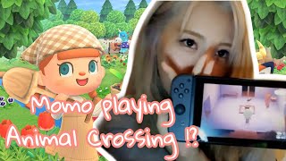 [TWICE] Momo playing Animal Crossing with Mina, Jihyo, Jeongyeon, Nayeon !?