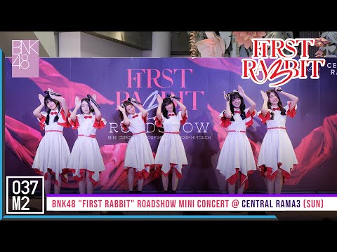 220227 BNK48 - First Rabbit @ BNK48 First Rabbit Roadshow Mini Concert [Overall Stage 4K 60p]