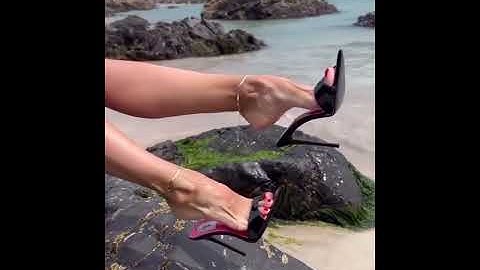 Gorgeous strappy high heels 