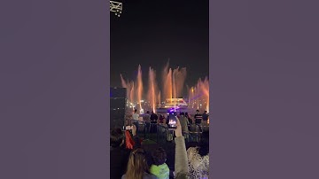 Dfc fountain display