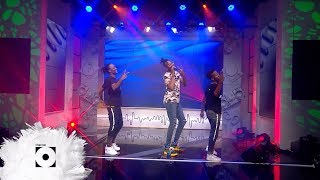 Mthunzi Performs ‘Ngibambe La’ - Massive Music | Channel O