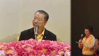 【171112墨尔本 卢台长看图腾3】女士爱儿子，小时候抱住不肯放，把老公抛弃了。儿子忧郁自闭，思维混乱；女士曾为儿子拼命求菩萨，观世音菩萨慈悲加持。