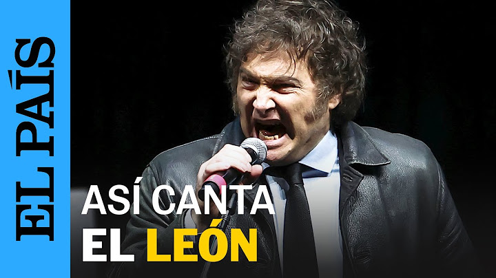 Javier Milei canta 'Panic Show' en la presentación de su libro en el Estadio Luna Park | EL PAÍS