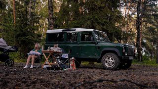 :  ! Land Rover Defender  .