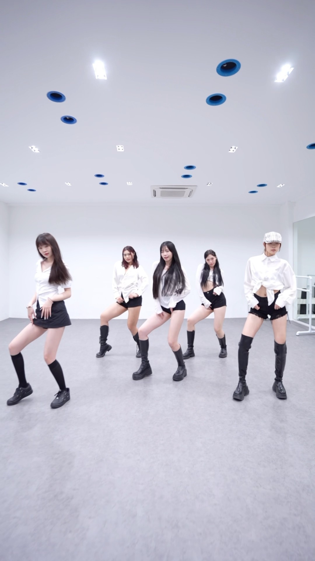 Are you ready for our upcoming covers? ✨?? #tdolls #kpop #dancecover