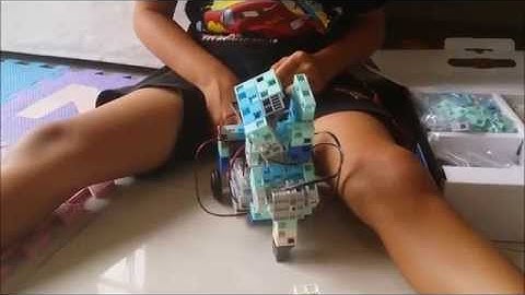 ArTec Robo Arm Robo Car - by Olin - Artec Robotics Advanced Series
