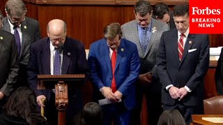JUST IN: The House Of Representatives Holds A Moment Of Silence For Victims Of Nashville Shooting