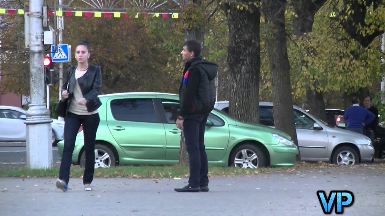 Тёлочка-мим дала незнакомцу Тёлочка-мим дала незнакомцу