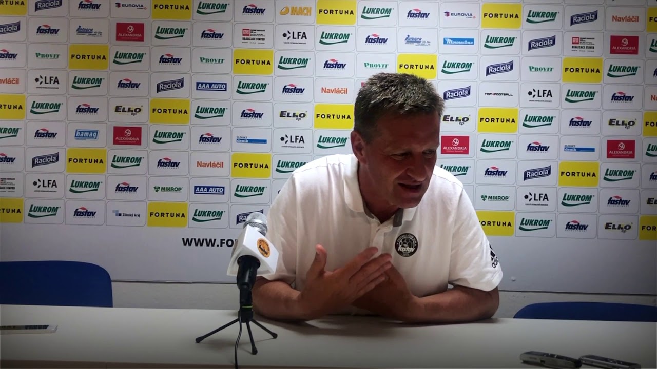 PŘÍPRAVA: Josef Csaplár po utkání proti Senici