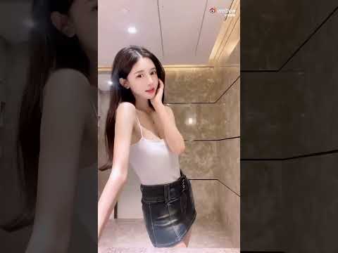 Sexy Chinese girl gravure big tits wear lingerie underwear jeans ass@TheBrotherkun