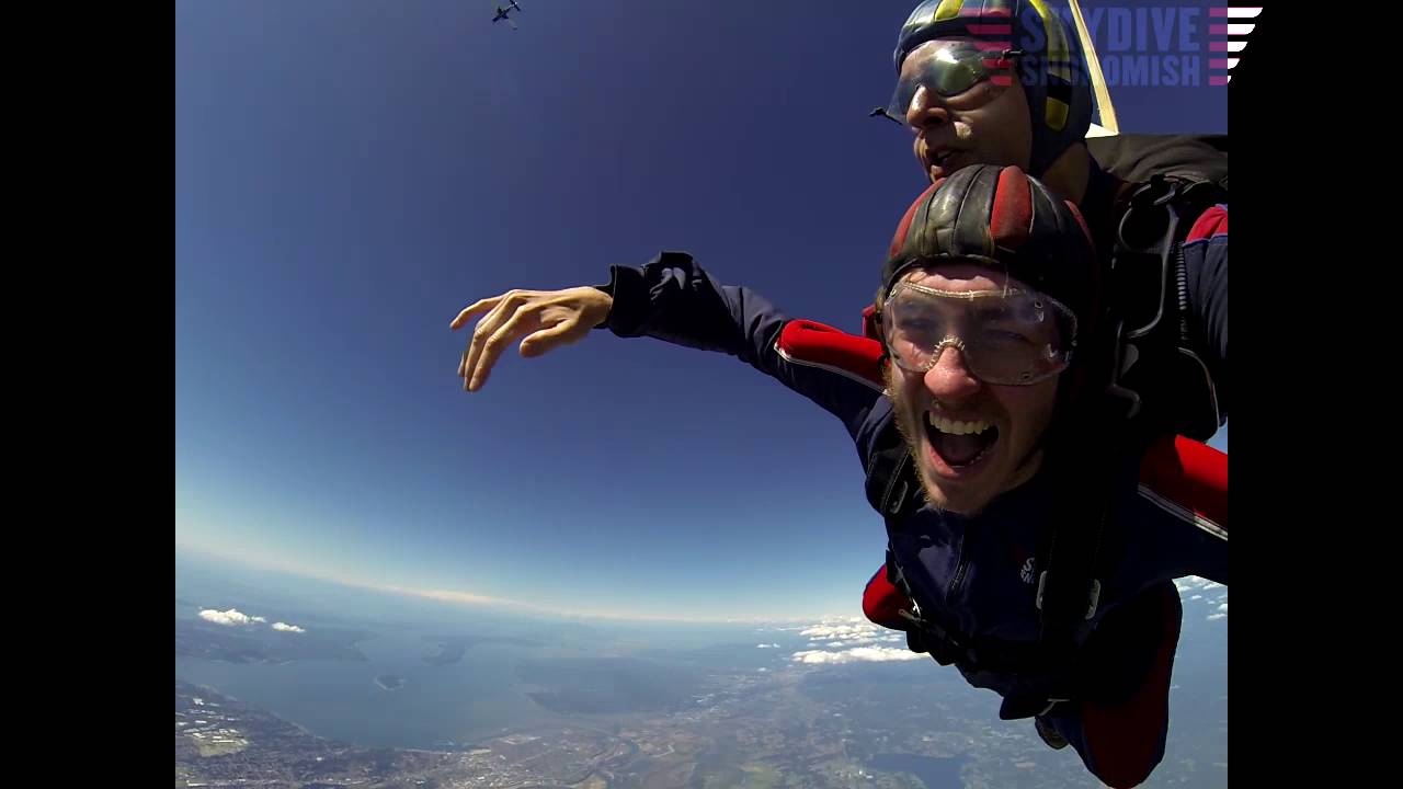 Timothy Winston's Tandem skydive!