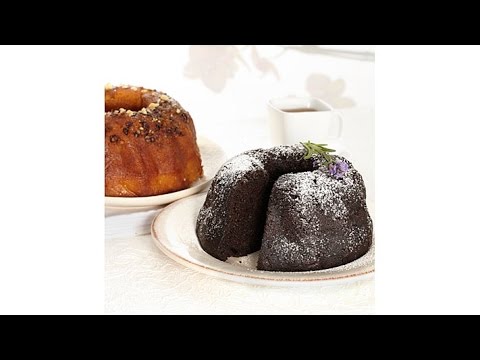 Tortuga Chocolate Rum Cake and Golden Rum Cake