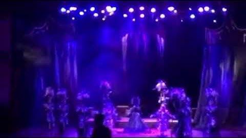 Thành Lộc và Ngày Xửa Ngày Xưa "Thần Bóng Đêm." - Anh Thu Nguyễn sáng tác