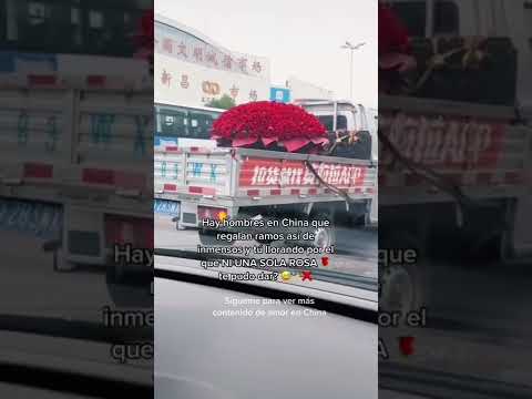 🥺el tipo de ramos que mandan los Chinos🌹 #shorts