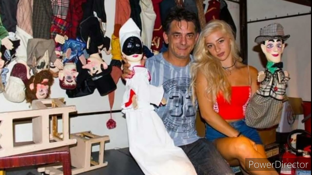 Teatro Nazionale Dei Burattini Direttore Artistico Fabio Ferraiolo & Figlie