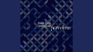 Video thumbnail of "Gonzaga Leal featuring Nenéu Liberalquino, Naná Vasconcelos & Kelly B... - Frevo de Contra Êxodo (Faixa Bônus)"