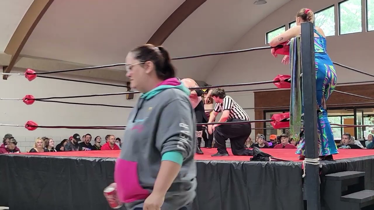 Limbo/Stella Buho vs Brian Phoenix/ Reagan Lydale