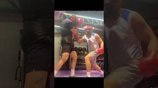 Sparring a beginner is tricky when they hit you hard. He used 8ounces (I was using 16) #boxing #ufc