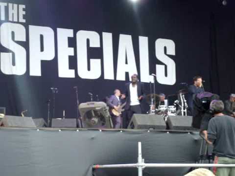 The Specials (LIVE) Blank Expression @ V Festival 09 Weston Park