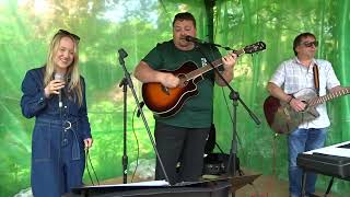 WOODFEST - Acoustic Smooch