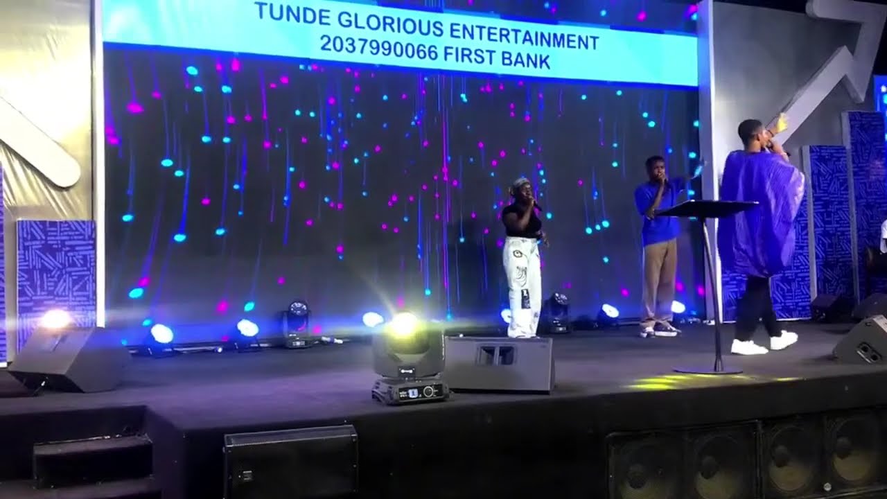 DIHEY LIVE AT TUNDE GLORIOUS CONCERT 