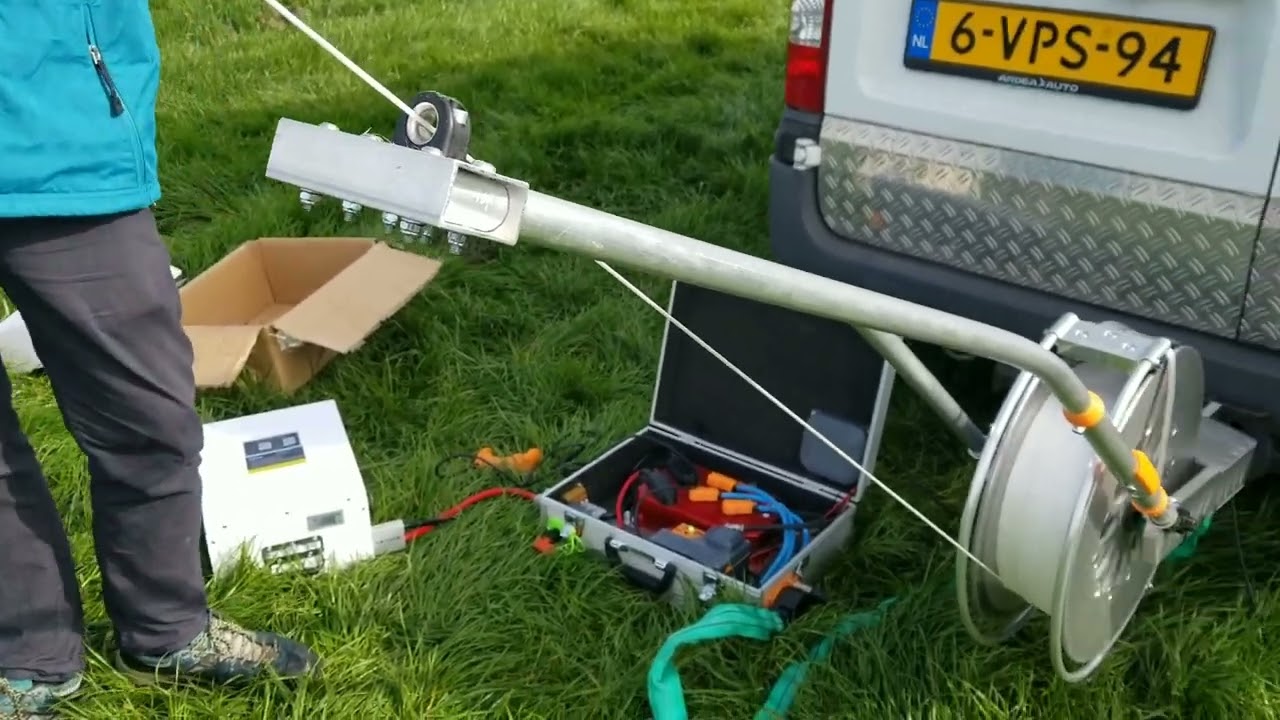 Testing the DaWinchi electrical paragliding winch with selftow. YouTube
