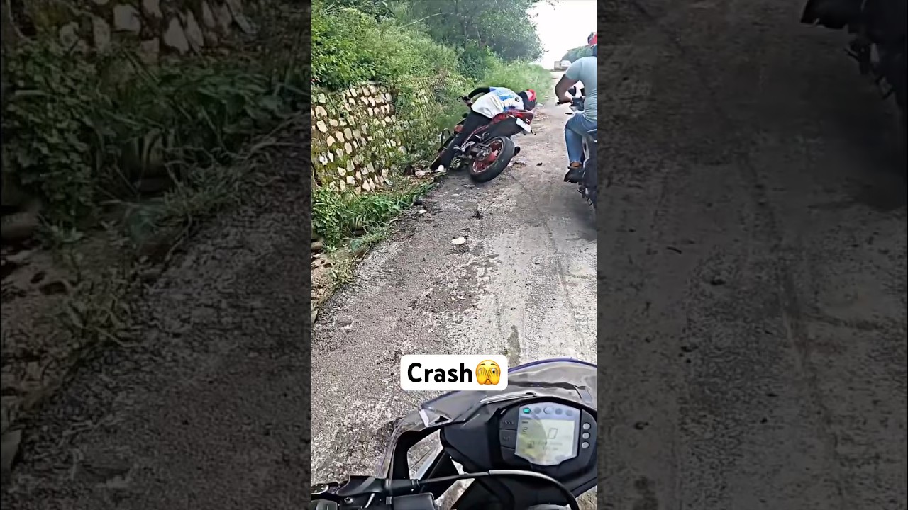 Balance bigad gaya 😧#rider #shortsvideo #crash #vlog #shortsviral
