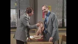 Mind Your Language S02E02 | Part 1/3 HD Quality