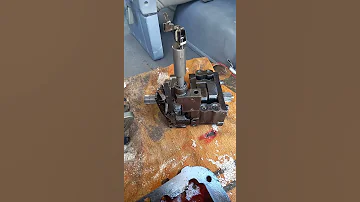 تشخيص عطل بالهدروليك للاخوة الفلاحين مالكي جرار ماسي فيركسون 