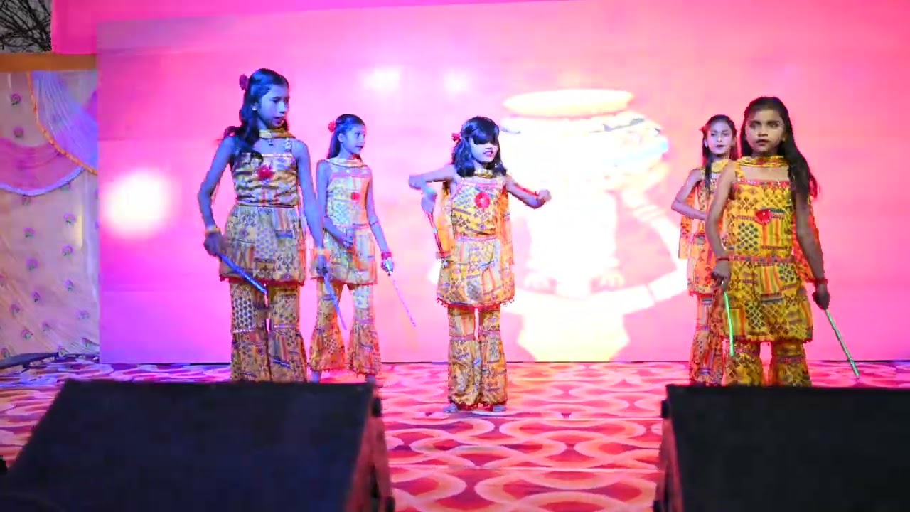 Dandiya performance in annual function 2026  by students of D.P.S chandankiyari 