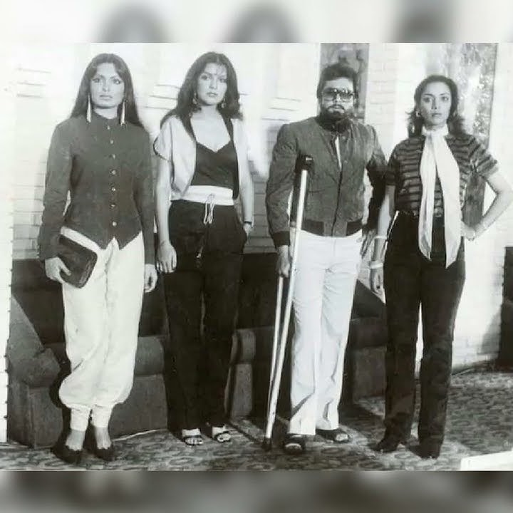 Parveen Babi, Zeenat Aman, Rajesh Khanna and Shabana Azmi in a still from the movie Ashanti (1982)