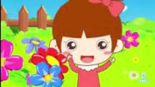 妹妹背着洋娃娃 标清