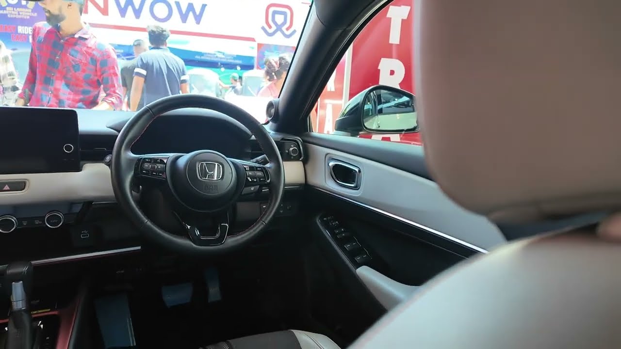 Interior of the new Honda Vezel 2025