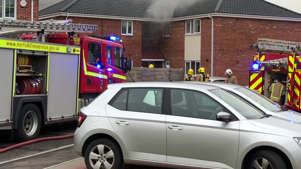 Norfolk Fire and Rescue Responding Building Fire Wymondham YouTube