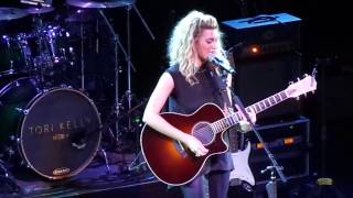 Tori Kelly performs "Suit & Tie / PYT / Thinking About You" in Philadelphia 6/18/15