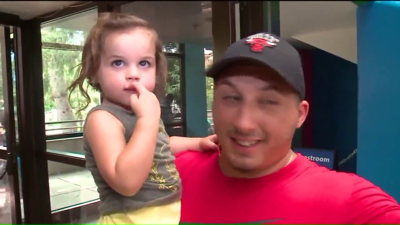 Soldier returning home surprises daughter: ‘It literally was the best hug ever’