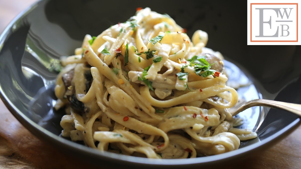Chicken Fettuccine Alfredo Youtube