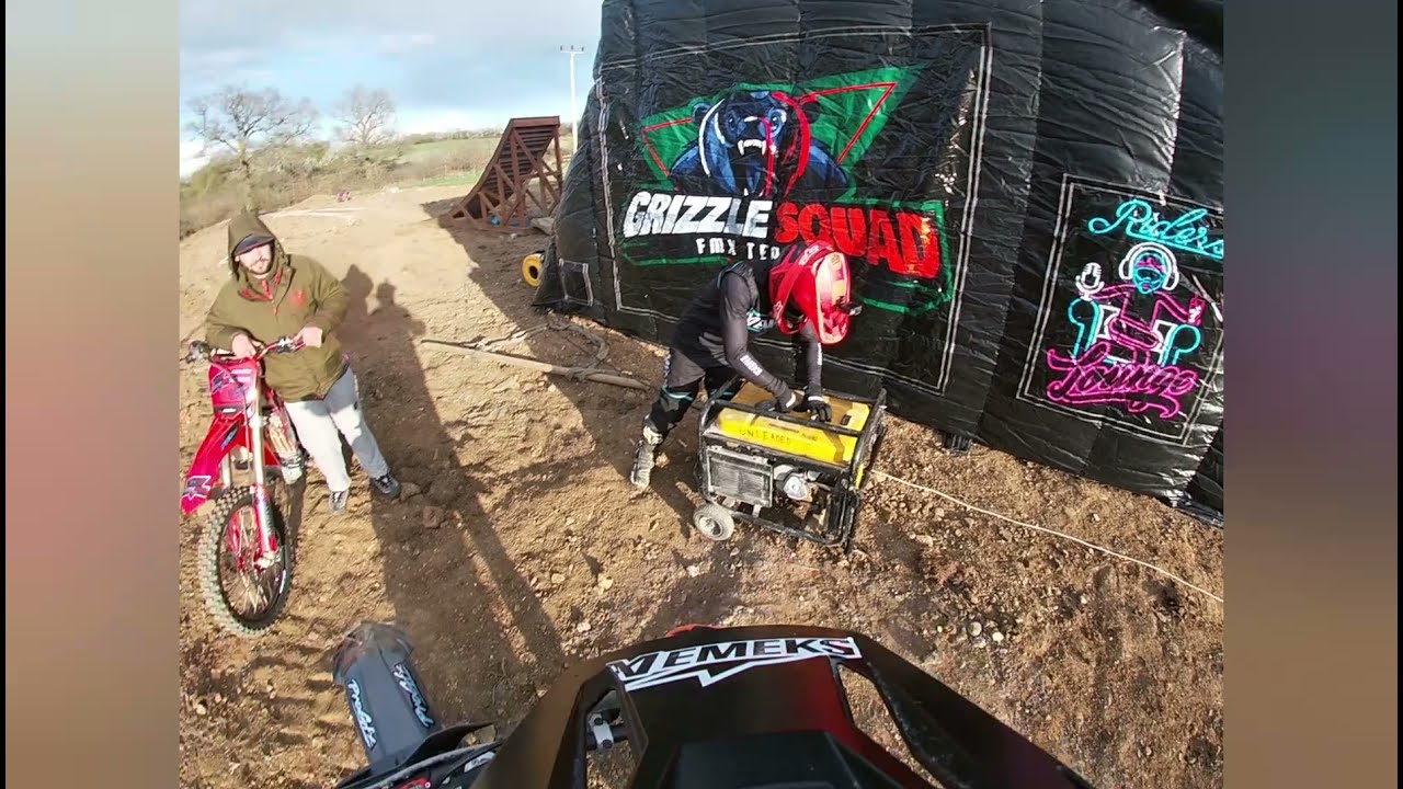 WE Got Our New Fmx Air Bag Landing , Day in the life Grizzle squad