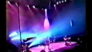 Rush live 3/8/94 - 02. "Cold Fire" (with country intro)