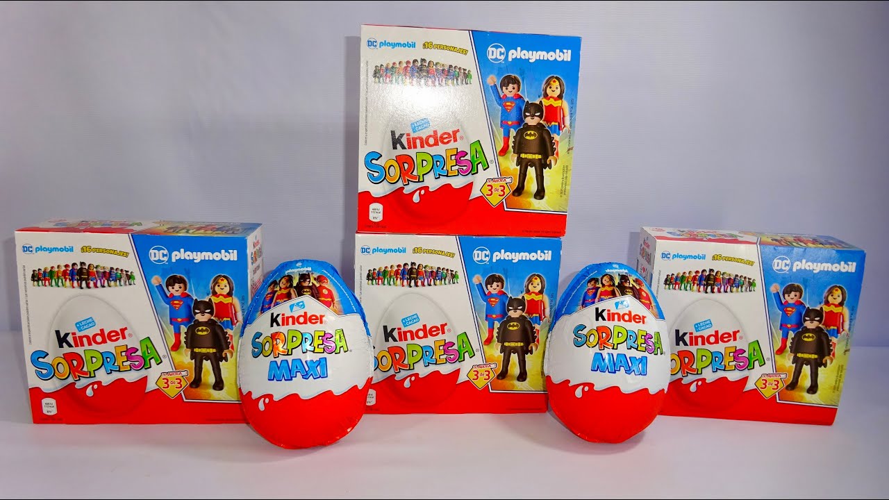 ABRIENDO 26 Huevos Kinder Sorpresa de DC Playmobil - YouTube