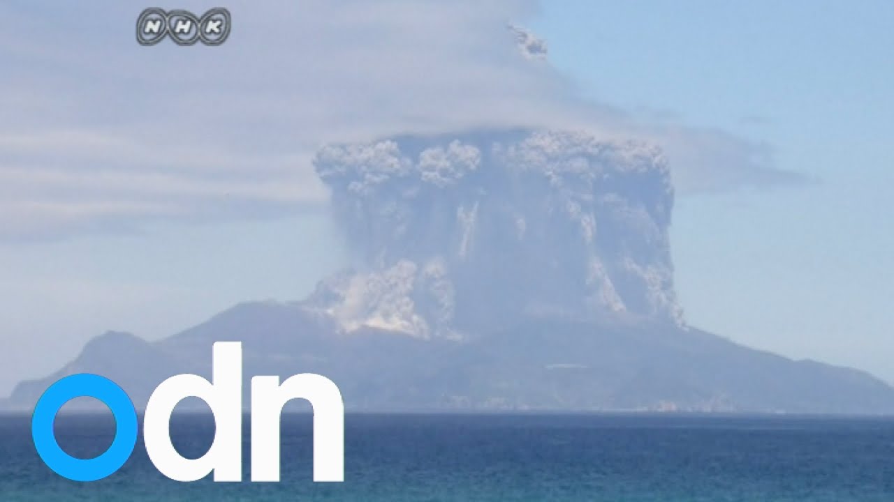 Dramatic footage captures moment volcano erupts in Japan