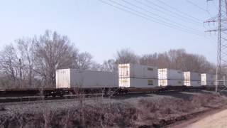 NS 212 With two UP SD70M's and SD70M-2 commentated by the Bound Brook Rail Crew NS 212 With two UP SD70M's and SD70M-2 commentated by the Bound Brook Rail Crew