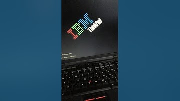 my ibm thinkpad booting up...