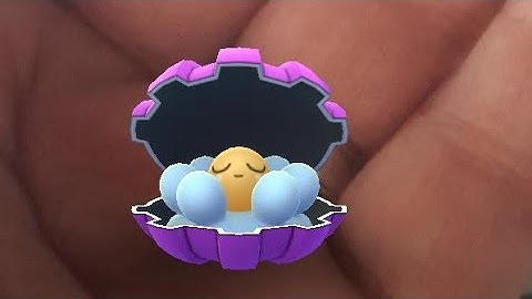 First ever shiny clamperl in pokemon go