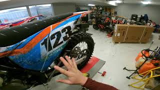 How to remove a seat and access air filter on 2016-2022 KTM Motorcycles